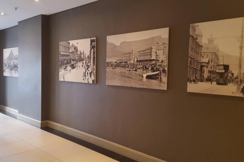 Four Seasons 818- Spacious Cbd Studio - Onsite Parking, Gym & Rooftop Pool Appartement Kaapstad Buitenkant foto